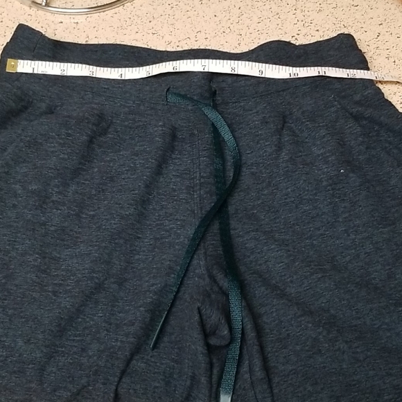 👖Lululemon Women's leggings Size 4 - Picture 9 of 9